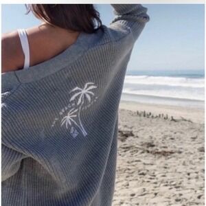 THE BEACH PEOPLE Gray Cable Knit Open Front Cardigan Embroidery‎ On Back | EUC